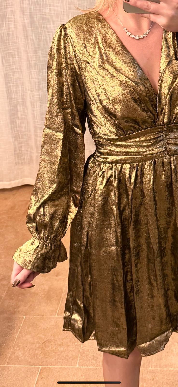 Robe Sherlay