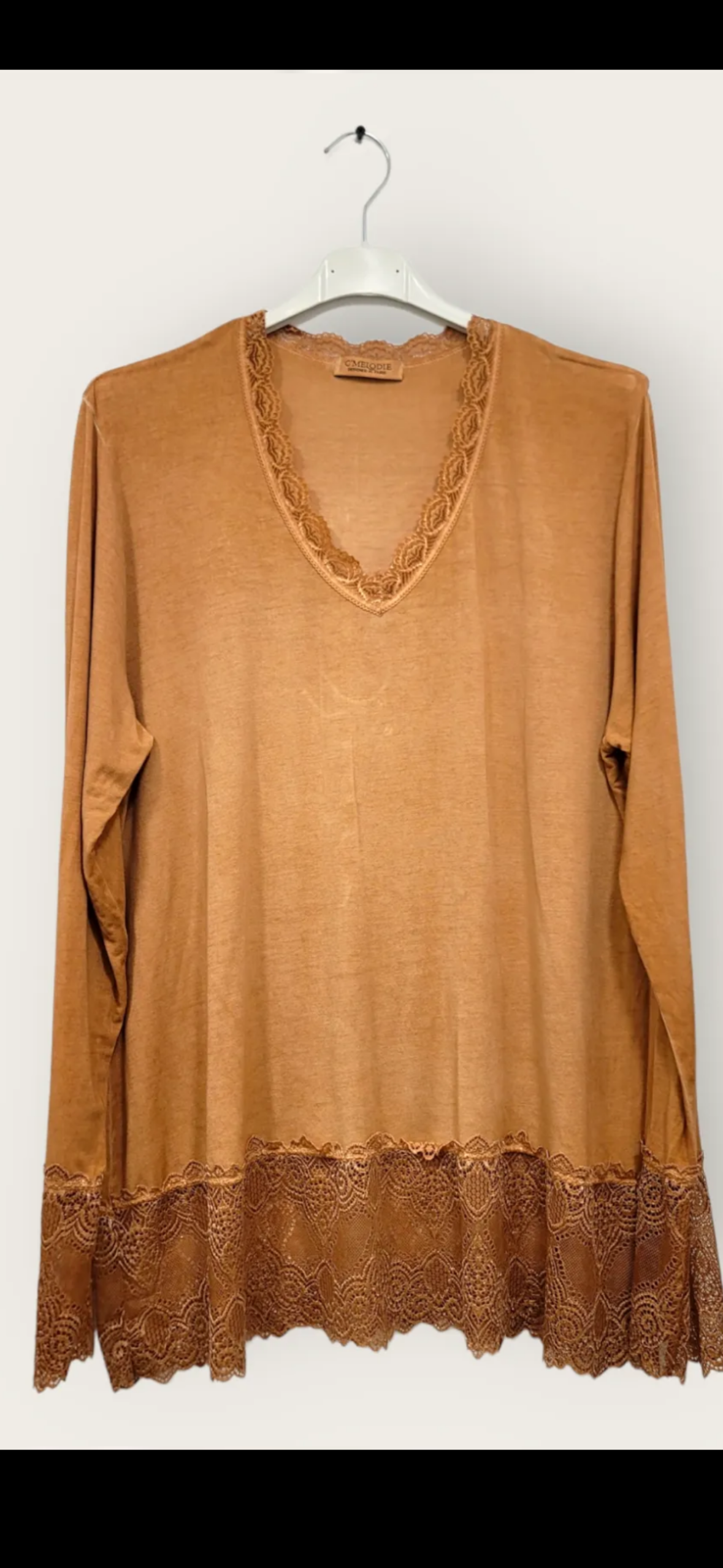 Tee-shirt fin sous pull