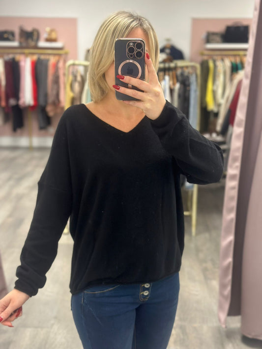 Pull Black