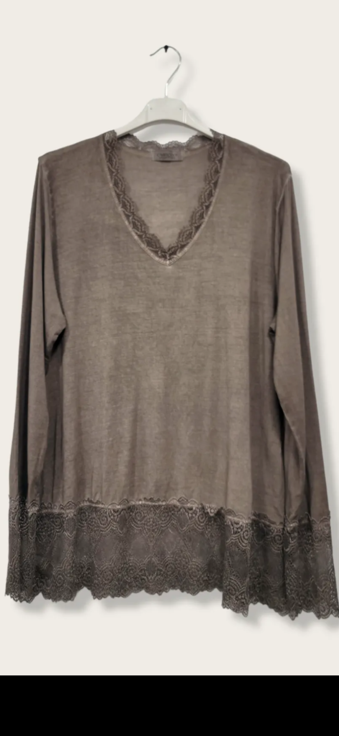 Tee-shirt fin sous pull