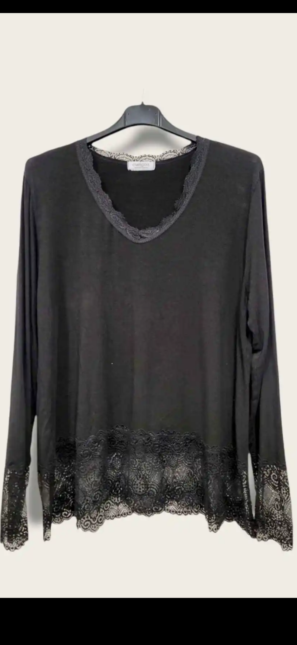 Tee-shirt fin sous pull