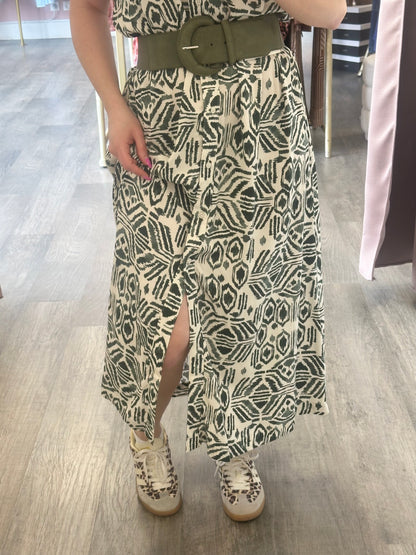 Robe bymmjoella